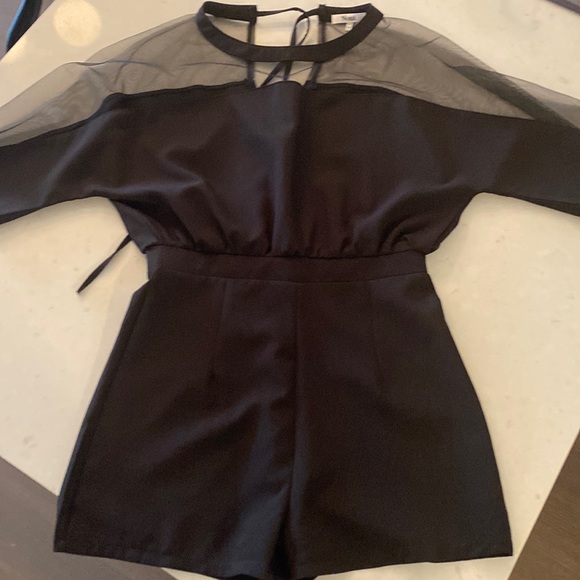 Black romper one size - Picture 1 of 1